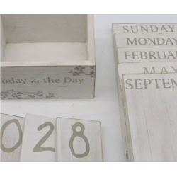 Bomboniere calendario perpetuo in legno in stile shabby