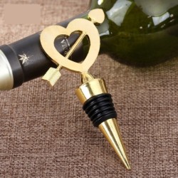 Bomboniere matrimonio economiche utile tappo bottiglia oro con cuore e freccia cupido